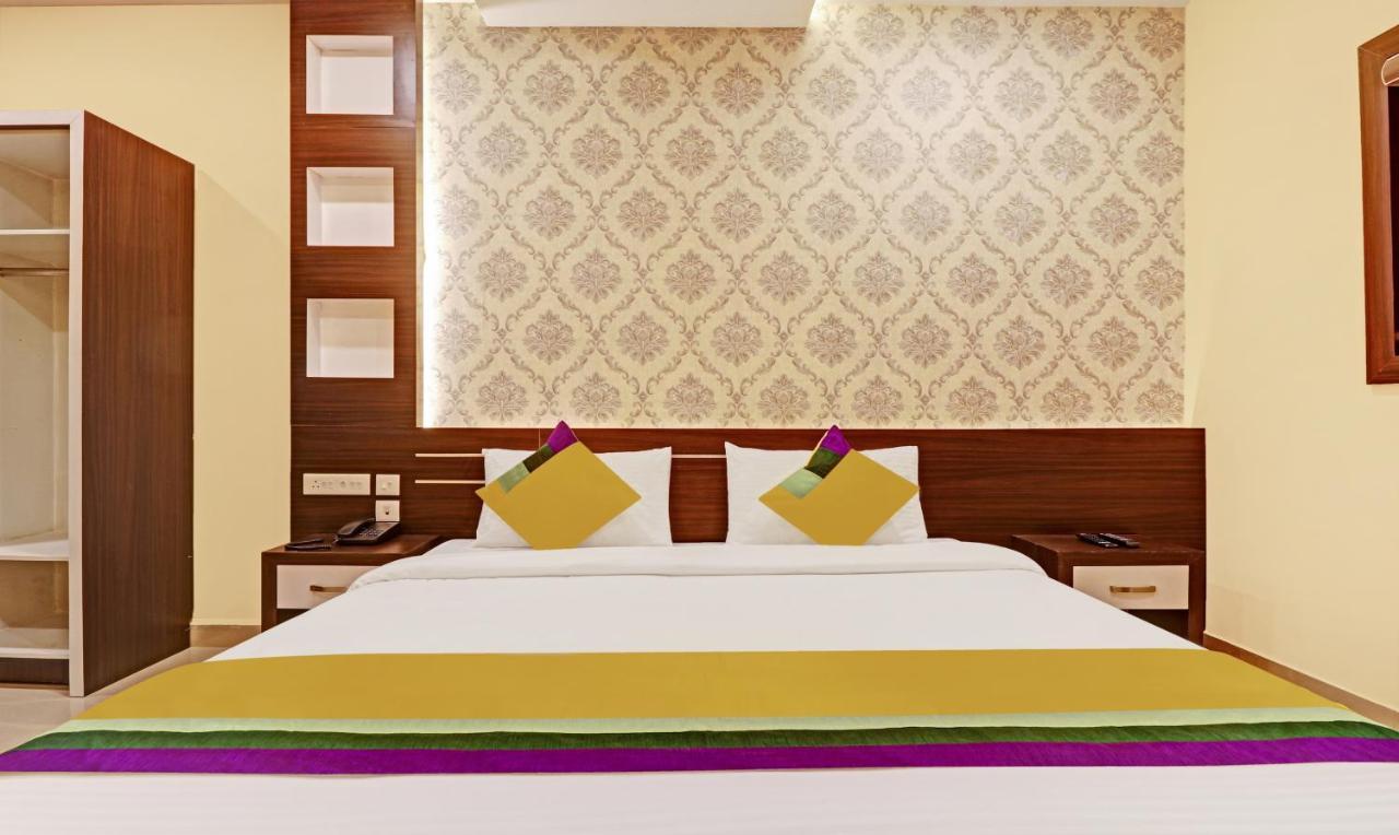 Itsy Hotels Sapphire Residency Manjeri Bagian luar foto