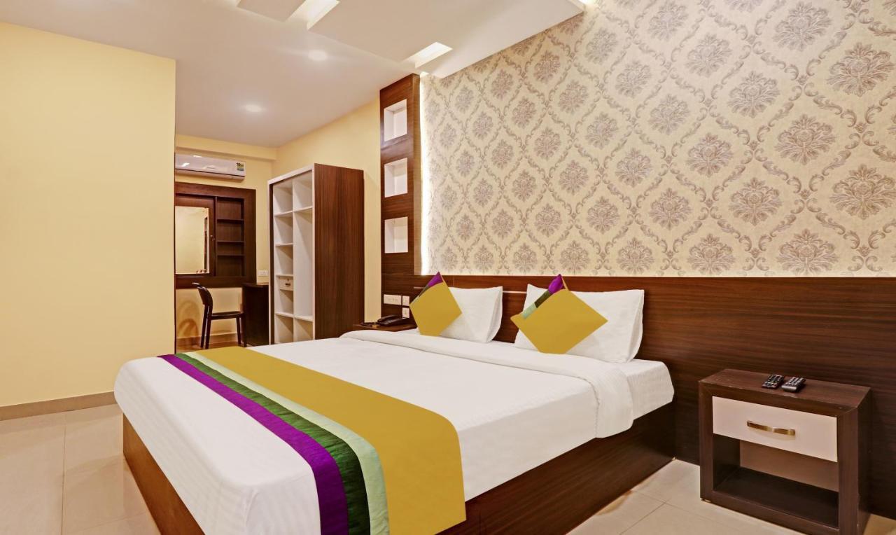 Itsy Hotels Sapphire Residency Manjeri Bagian luar foto